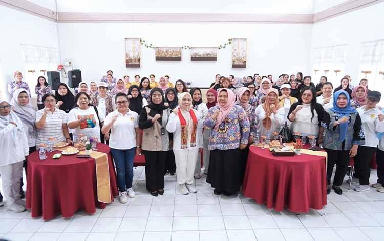 BKOW Kalteng Dorong Pemberdayaan Perempuan Lewat