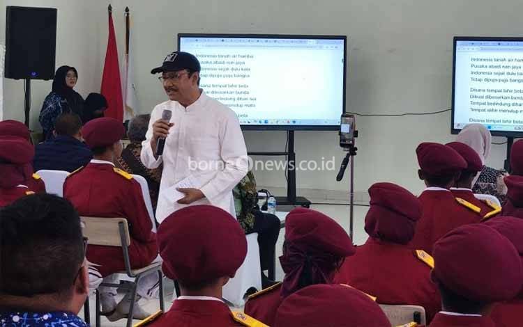 Mensos Sebut Tantangan Sekolah Rakyat Mulai Teratasi