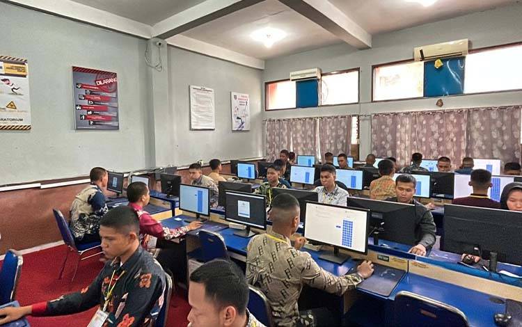 Seleksi Bintara Polri 2026 Dibuka, 881 Peserta Ikuti Tes Psikologi di Polda Kalteng