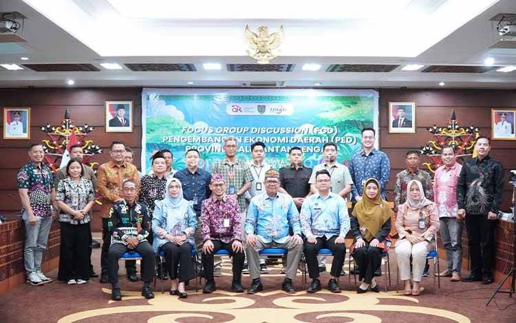 OJK Kalteng Dorong Pengembangan Kampung Buah Naga Kalampangan Lewat FGD PED