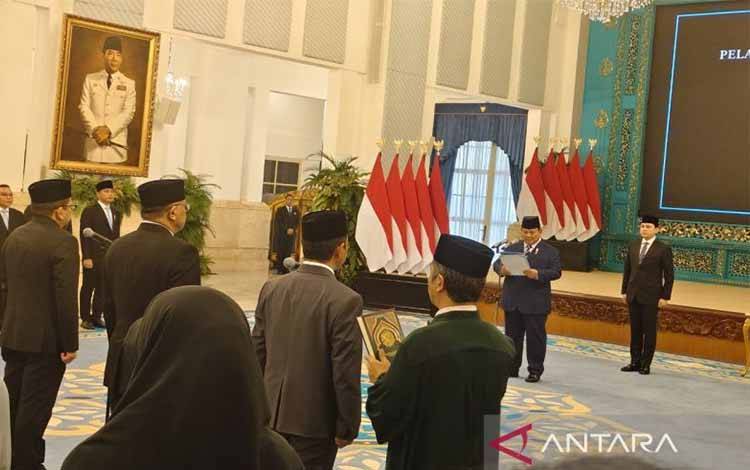 Prabowo Lantik Qodari jadi Kepala Bakom RI Gantikan Angga Raka