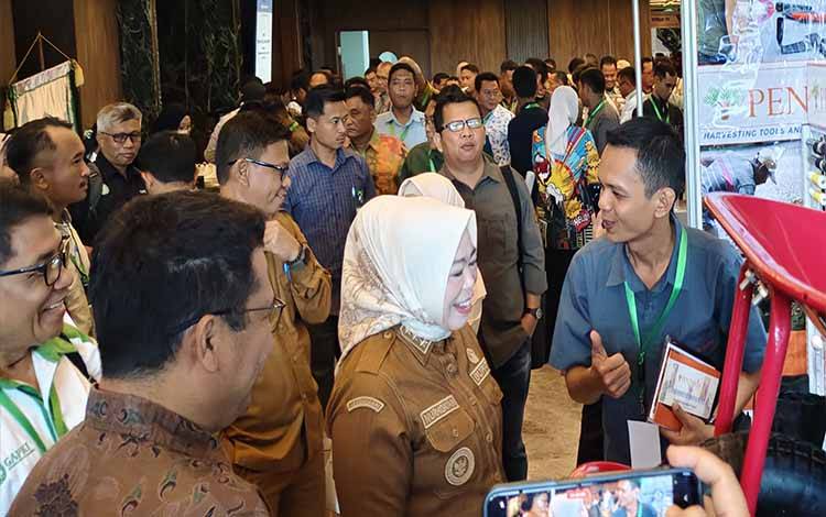Bupati Kobar Buka 2nd TKS 2026, Harapkan Tingkatkan Produktivitas Petani Sawit