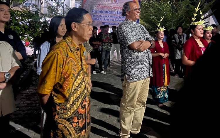 Uskup Palangka Raya Dukung Live In Siswa Kanisius, Tekankan Nilai Belajar dan Pelayanan