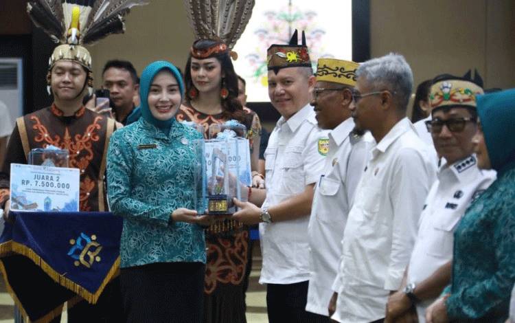 Gunung Mas Raih 3 Penghargaan Tingkat Kalimantan Tengah