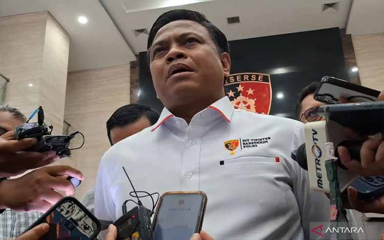 Polri Selidiki Kasus Haji Ilegal Bermodus Visa Tenaga Kerja