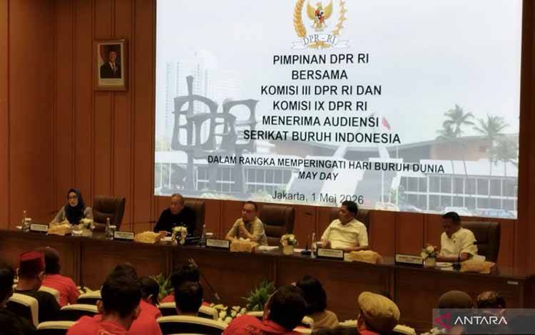 Dasco Sampaikan Salam dari Presiden ke Aliansi yang Aksi di DPR