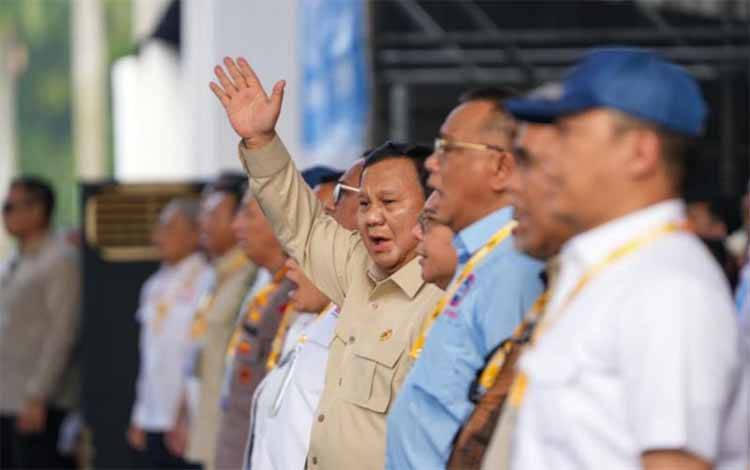 Prabowo Umumkan Sederet Kebijakan Tenaga Kerja Terbaru saat May Day