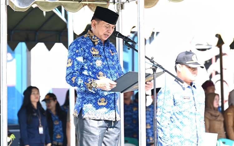 Peringati Hardiknas Ke-67, Bupati Bartim Tegaskan Peran Strategis Pendidikan