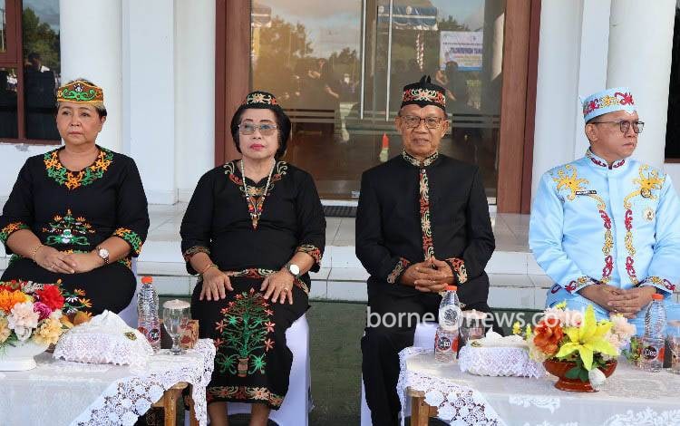 Wabup Gunung Mas Tekankan Peningkatan Kualitas Pendidikan dan Karakter di Hardiknas