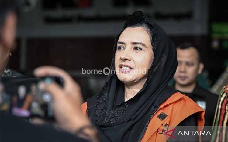 KPK Telusuri Penukaran Mata Uang Asing oleh Fadia Arafiq