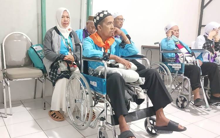 Sempat Tertunda, Sepasang Jemaah Haji Kotim Menyusul ke Tanah Suci