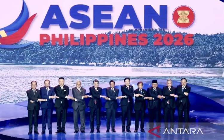 Prabowo Pimpin kembali Diplomasi Peci Hitam Puncak Acara KTT ASEAN