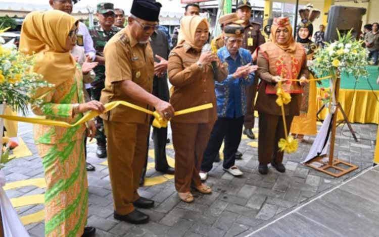 Pasar Seni Kiai Gede Jadi Ruang Baru Ekonomi Kreatif Kobar