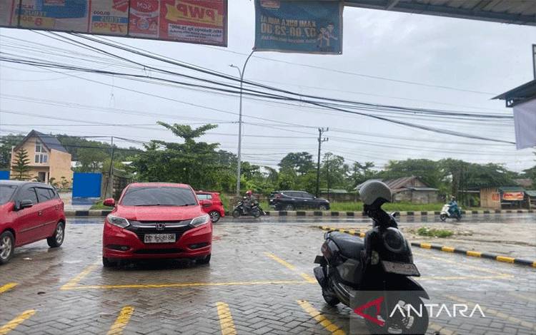 BMKG: Sebagian RI Diperkirakan Hujan Lebat-Sangat Lebat pada Selasa
