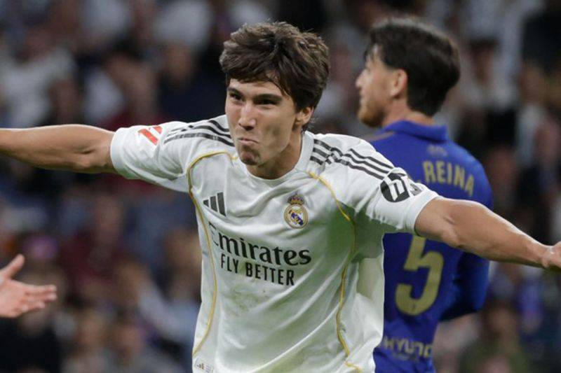Gol Garcia dan Bellingham Antar Real Madrid Tundukkan Real Oviedo 2-0