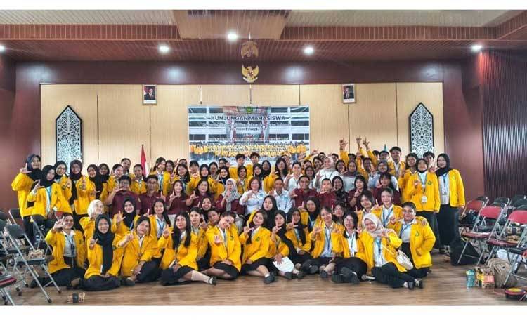 66 Mahasiswa PBSI UPR Jalani PKL di Balai Bahasa Kalteng