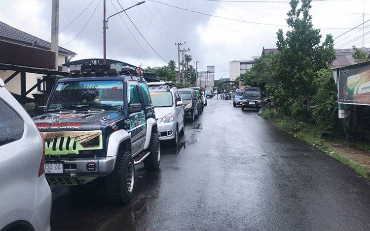 Antrean BBM di Buntok Capai 1,5 Kilometer Dinilai Sangat Rugikan Masyarakat