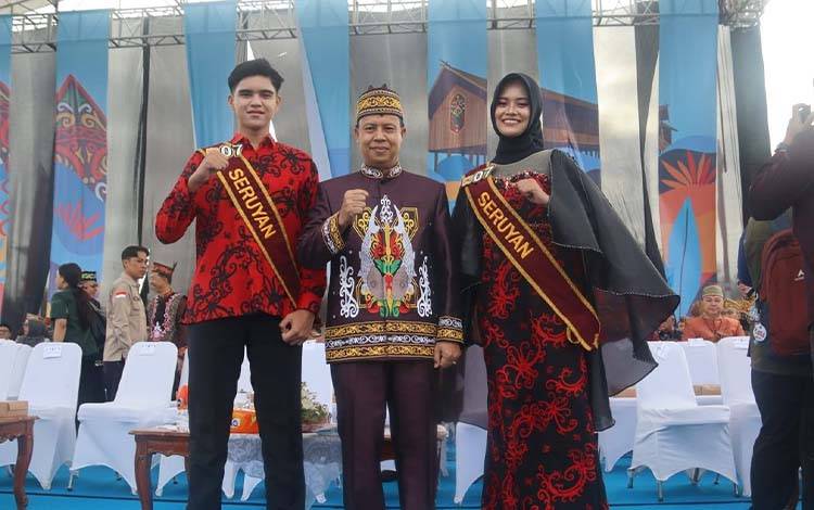 Wakil Bupati Seruyan Hadiri Karnaval Budaya Festival Budaya Isen Mulang