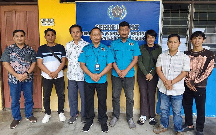 PWI Barito Timur Dorong Profesionalisme Wartawan Lewat OKK dan UKW di Muara Teweh