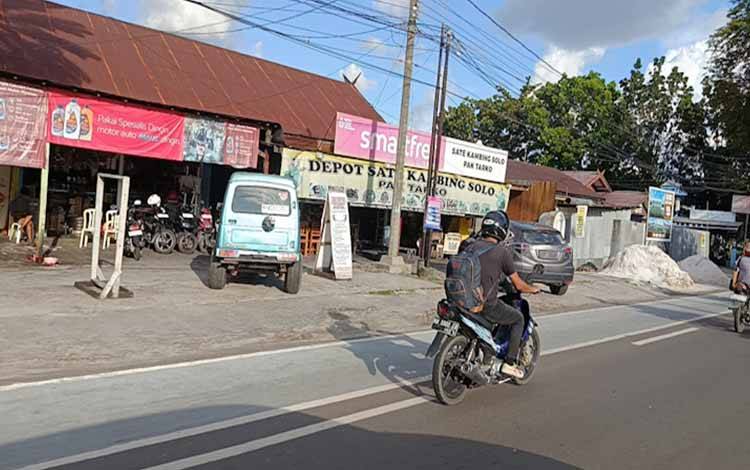 Cat Biru Jalan di Palangka Raya Cepat Pudar, Gubernur Ancam Mutasi Kadis ke Papua