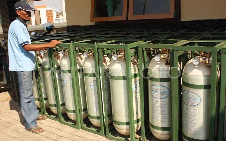 Bahlil Sebut Uji Coba CNG Pengganti LPG 3 Kg Dilakukan di China dan Indonesia