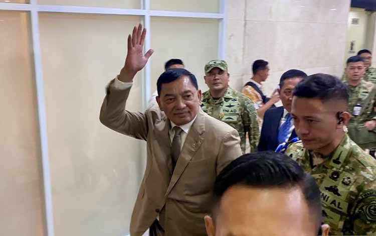 Menhan Sebut RI Tak Buat Komitmen Lintas Udara dengan AS