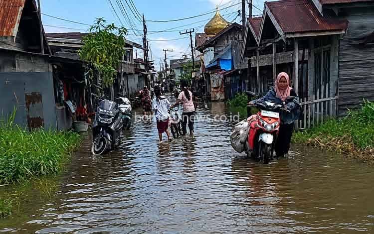 Super New Moon Picu Air Pasang, Sejumlah Titik di Banjarmasin Kembali Tergenang