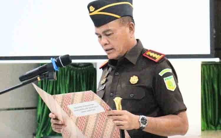 Kajari Palangka Raya Lantik Empat Pejabat Eselon V