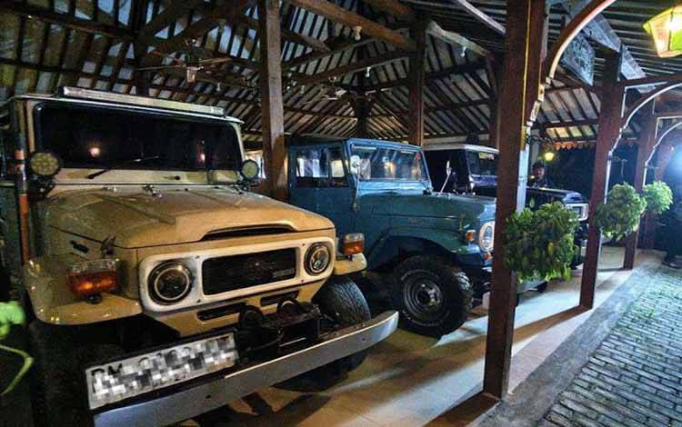KPK Geledah Empat Lokasi dan Sita 2 HP hingga 4 Mobil