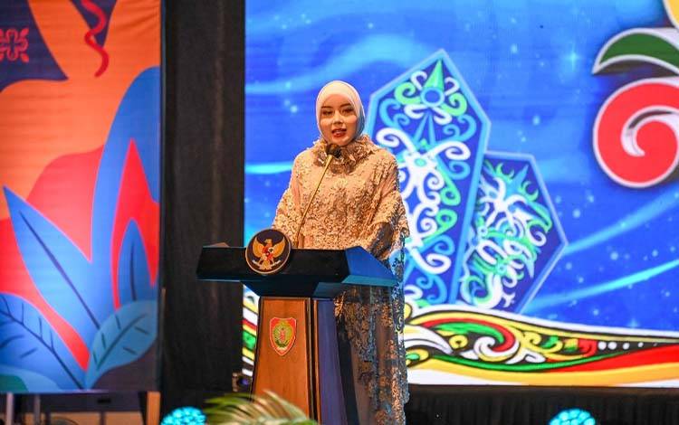 Aisyah Thisia Dorong Jagau dan Nyai Kalteng Jadi Agen Perubahan Daerah