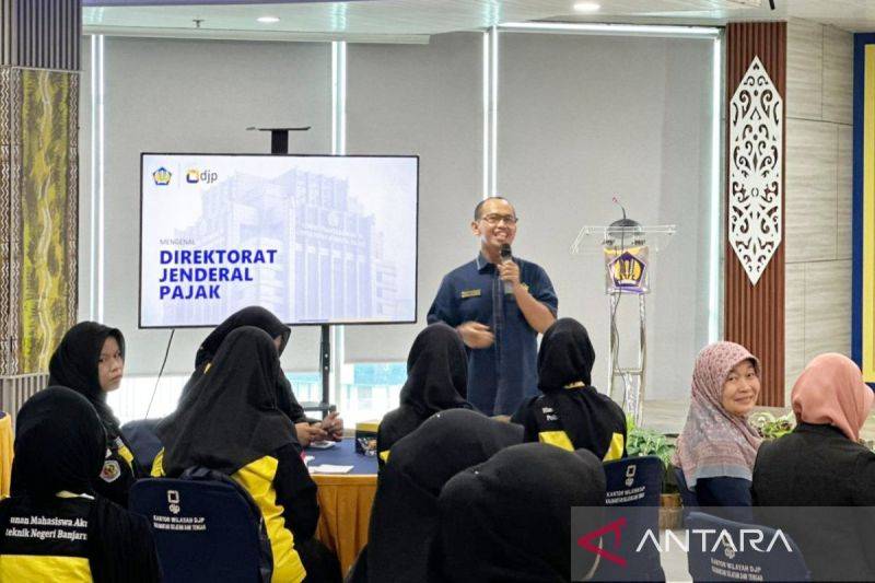 DJP Kalselteng Tingkatkan Literasi Pajak Mahasiswa Lewat Office Tour