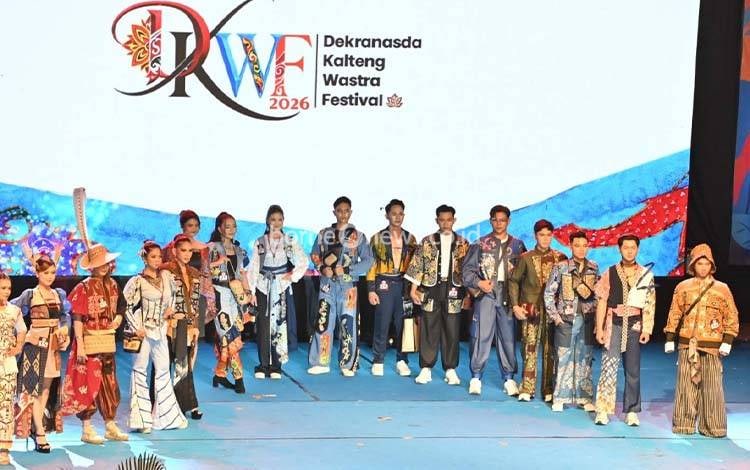 Dekranasda Kalteng Jadikan Wastra Festival Momentum Pelestarian Budaya Daerah
