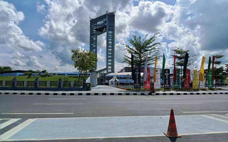 Gubernur Kalteng Tegaskan Tetap Dilanjutkan Proyek Jalur Biru yang Catnya Memudar