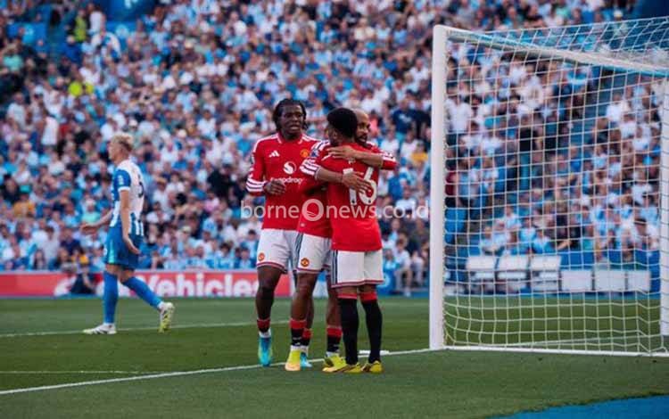 Manchester United Tutup Musim dengan Kemenangan 3-0 atas Brighton