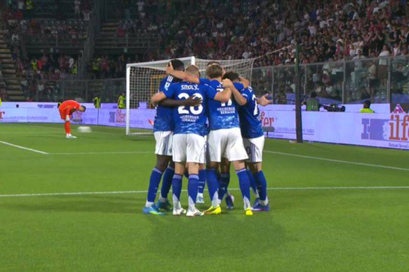 Como Lolos ke Liga Champions Usai Bungkam Cremonese 4-1
