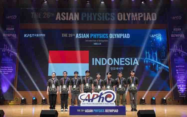 Indonesia Raih Dua Medali Emas pada Olimpiade Fisika Asia di Korea