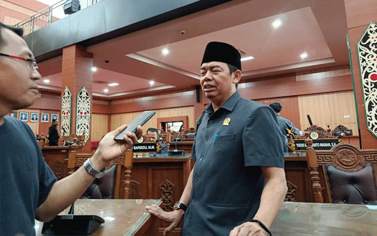 Kekurangan Guru Mengancam, DPRD Desak Pemko Palangka Raya Bergerak Cepat