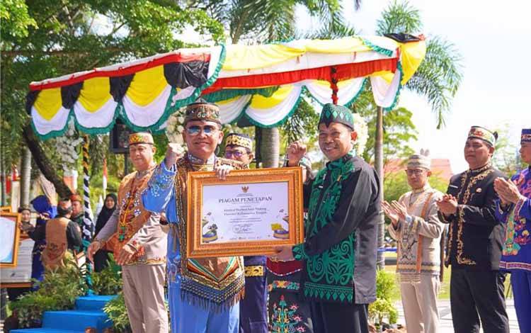 Festival Isen Mulang dan Wisata Sungai Hitam Sabangau Resmi Jadi Kawasan Berbasis KI