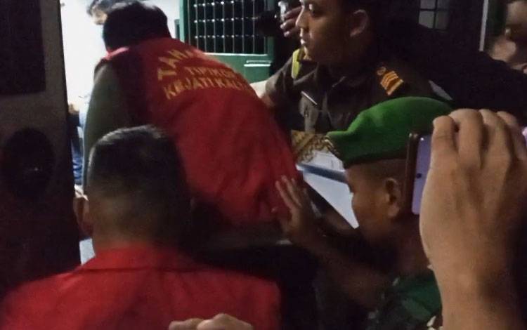 Kejati Kalteng Tetapkan 5 Tersangka Kasus Korupsi Tambang Zirkon
