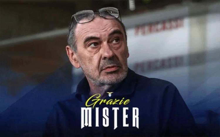 Maurizio Sarri Resmi Tinggalkan Kursi Pelatih Lazio