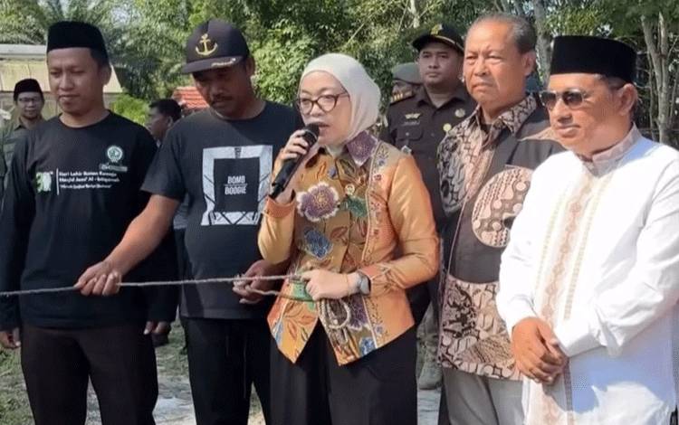Wakil Ketua I DPRD Kalteng Harap Pejabat Baru Laksanakan Tugas dan Tanggung Jawab dengan Penuh Amanah