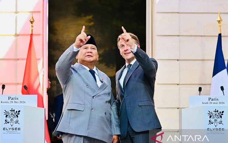 Presiden Prabowo Subianto (kiri) dan Presiden Republik Prancis Emmanuel Macron di Istana Elysee, Paris, Prancis, Kamis (28/5/2026). ANTARA/HO-BPMI Sekretariat Presiden/aa.
