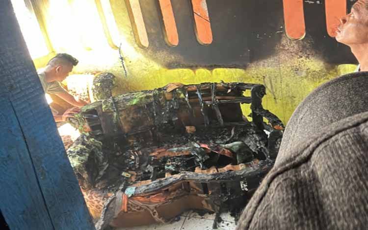 Sofa Terbakar di Permukiman Padat Kuala Kapuas, Warga Sempat Panik
