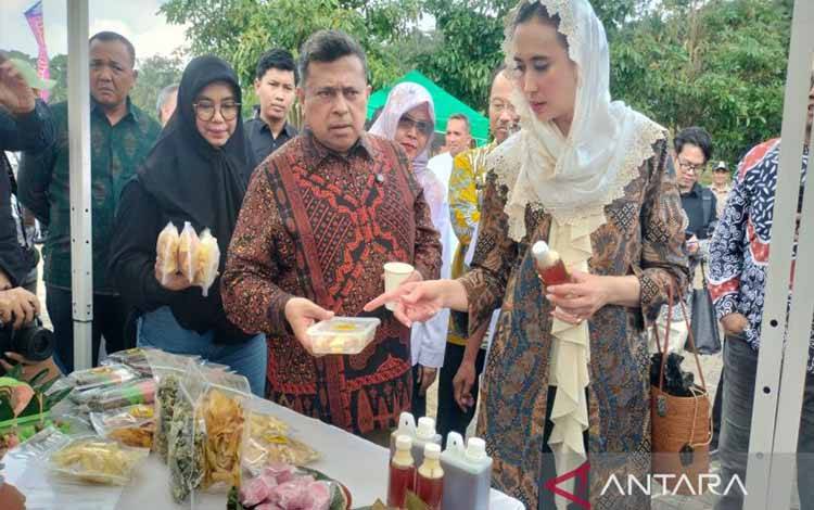 Kemenpar-BPJPH Akselerasi Sertifikasi Halal di 1.500 Desa Wisata