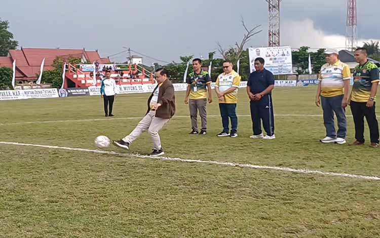 Bupati Kotim Harapkan HNR Cup 2 Lahirkan Pesepak Bola Berprestasi untuk Daerah