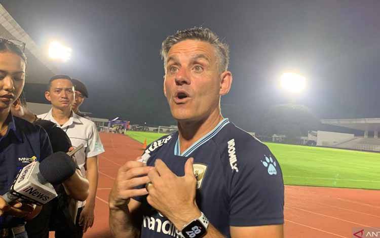 Masuk Skuad Timnas Senior, Mathew Baker Dimentori oleh Kevin Diks