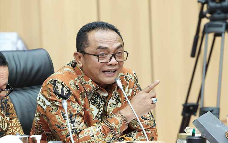 SKY Dorong Percepatan Legalisasi Pertambangan Rakyat di Daerah