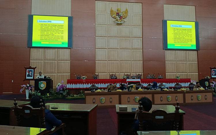 Ketua DPRD Palangka Raya Kenalkan Fungsi Legislasi dan Pengawasan kepada Mahasiswa UMPR