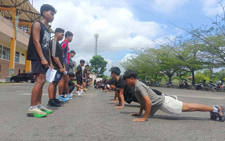 Disnakertrans Pulang Pisau Seleksi 41 Calon Peserta Pelatihan Satpam Gada Pratama