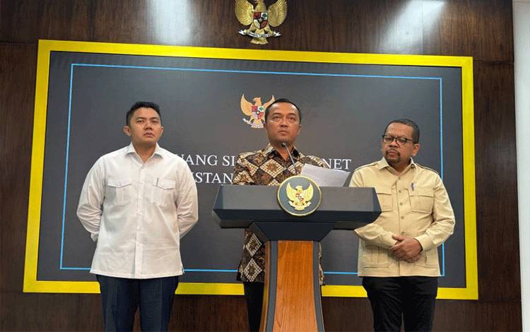 Presiden Copot Kepala BGN Dadan Hindayana